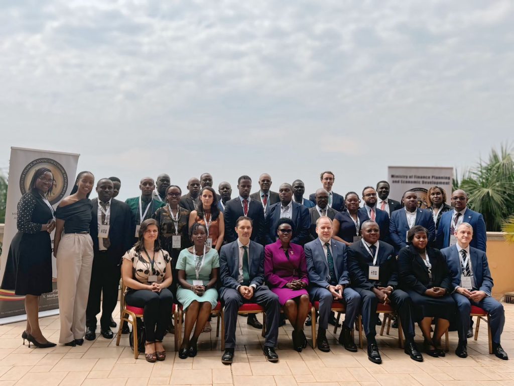 Le FONAREDD, par son Secrétaire Exécutif National, M.Bavon N’sa MPUTU ELIMA prend part à la rencontre des responsables des structures de mobilisation des ressources financières climatiques à Kampala.